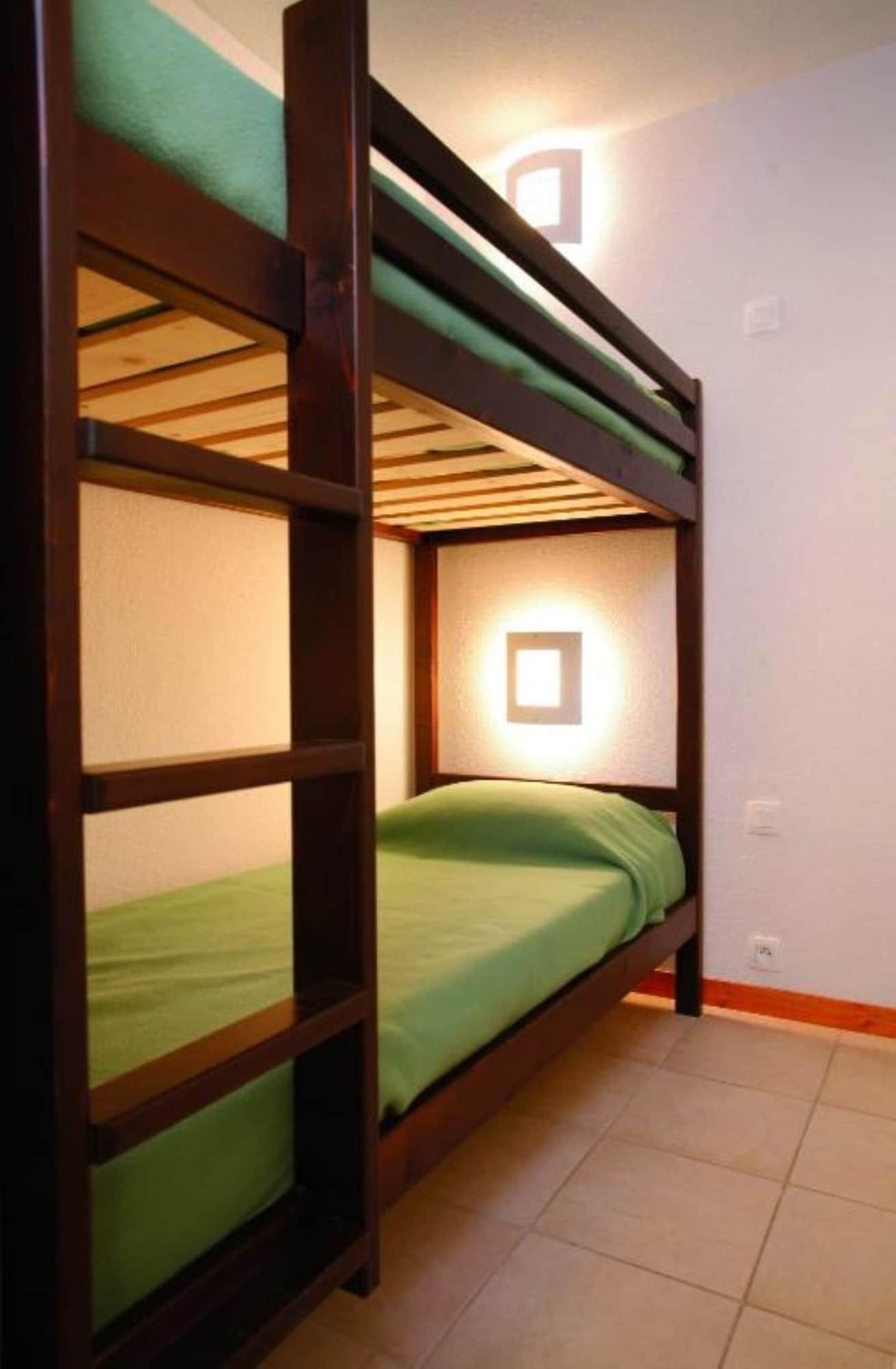 Residence Vtf Les Allees Du Green Levernois Bagian luar foto